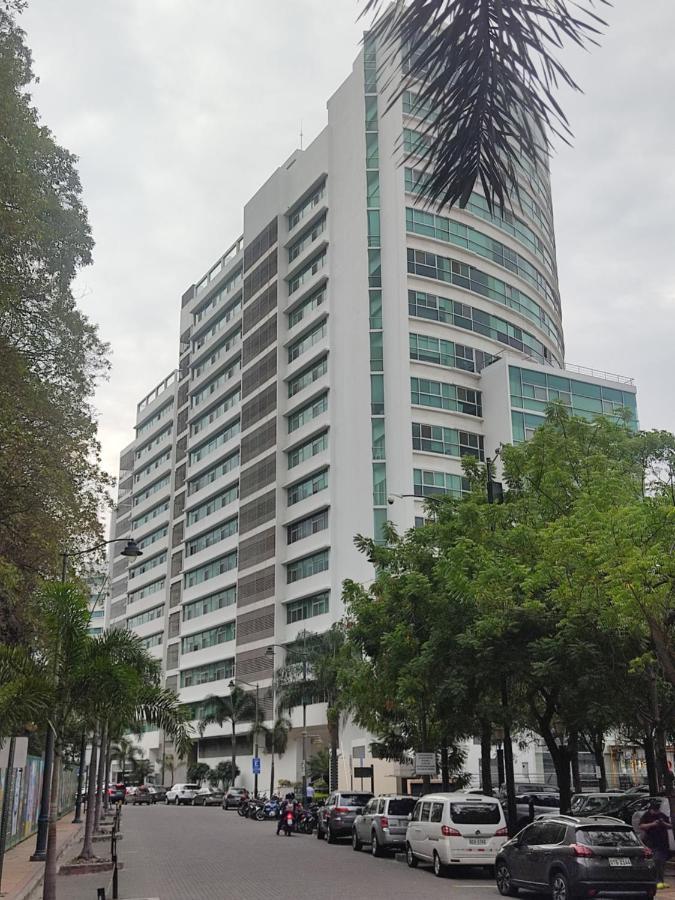 Suite Riverfront Puerto Santa Ana Guayaquil Ngoại thất bức ảnh