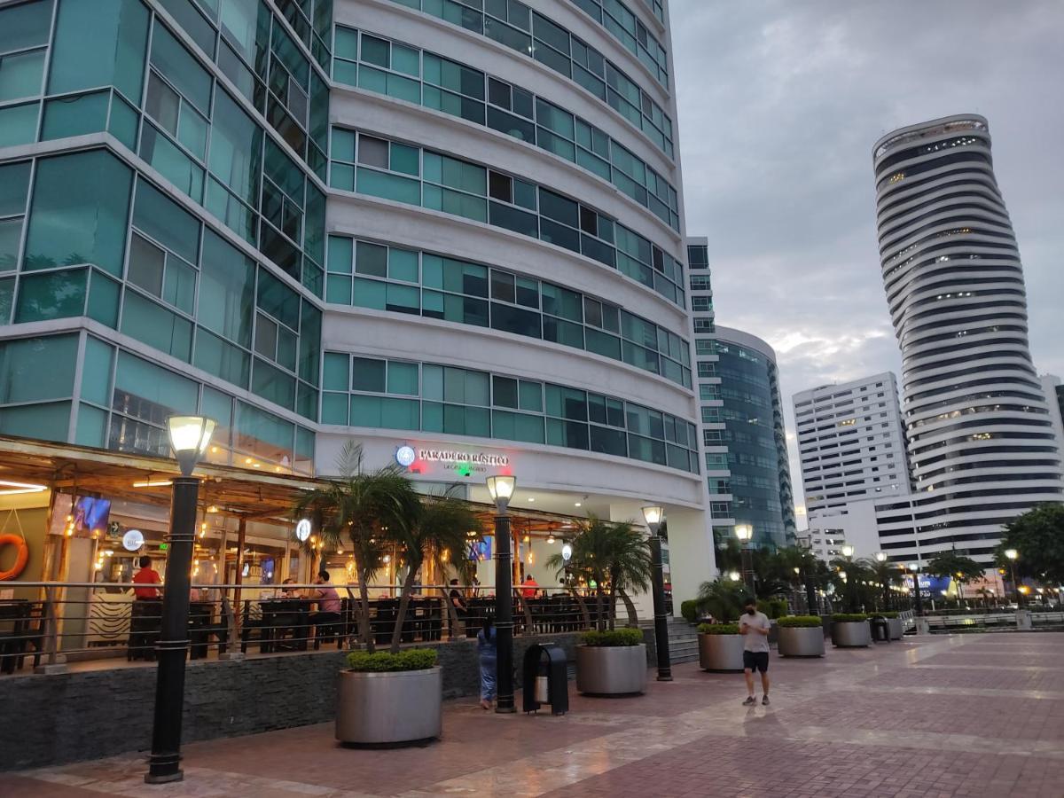 Suite Riverfront Puerto Santa Ana Guayaquil Ngoại thất bức ảnh