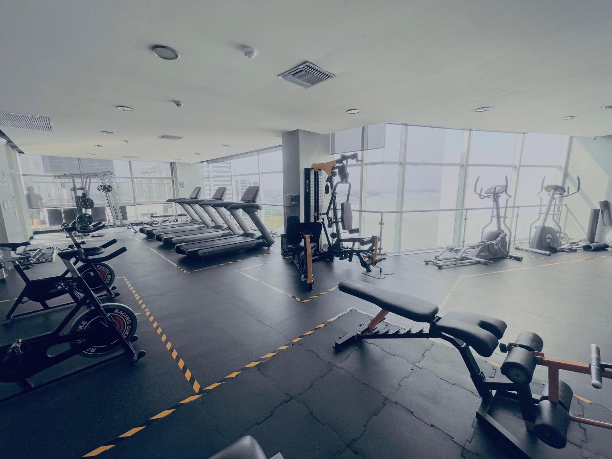 Suite Riverfront Puerto Santa Ana Guayaquil Ngoại thất bức ảnh