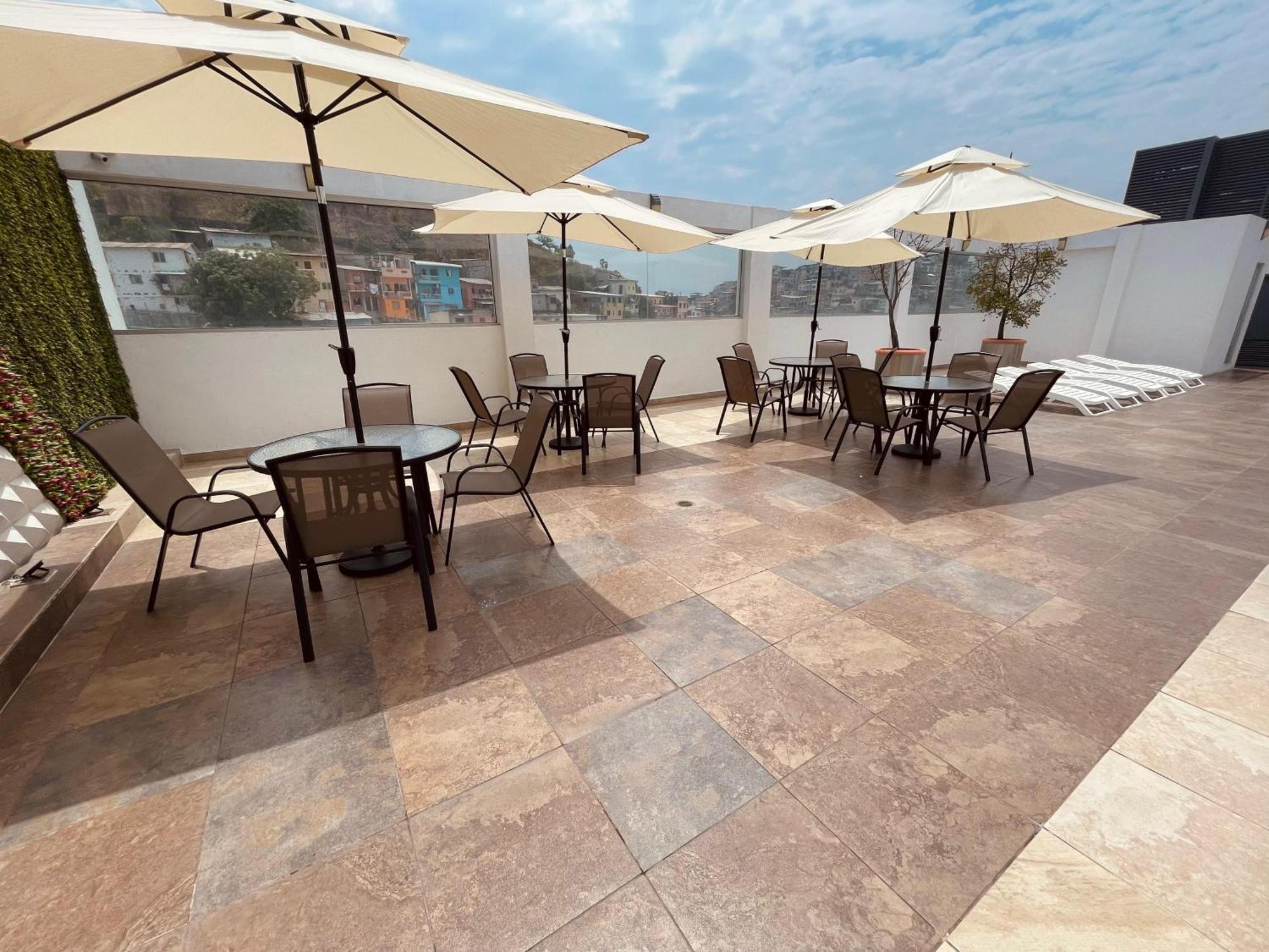Suite Riverfront Puerto Santa Ana Guayaquil Ngoại thất bức ảnh