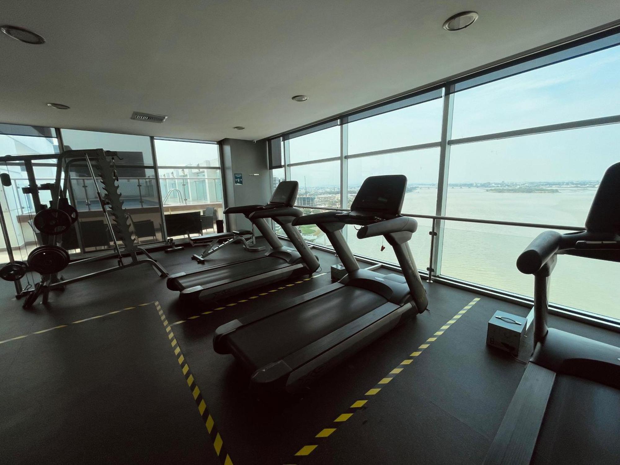 Suite Riverfront Puerto Santa Ana Guayaquil Ngoại thất bức ảnh