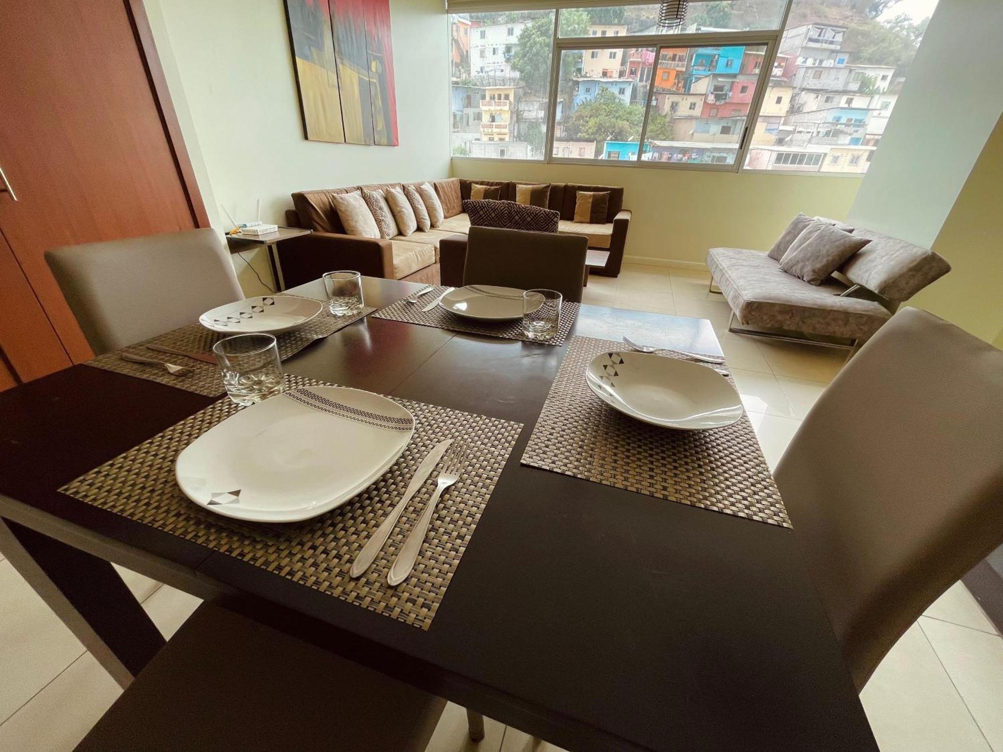 Suite Riverfront Puerto Santa Ana Guayaquil Ngoại thất bức ảnh